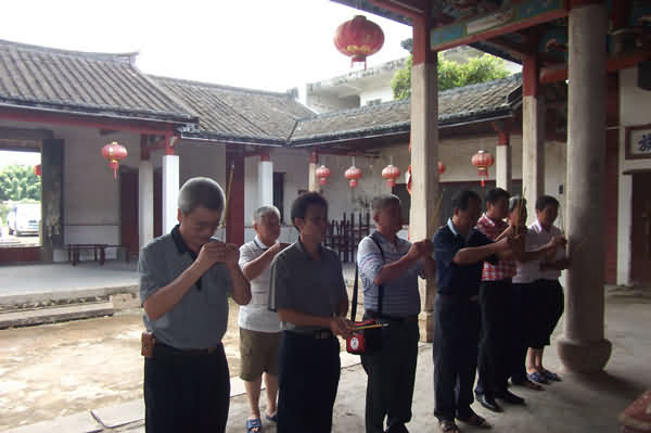 鼠标指向看大图